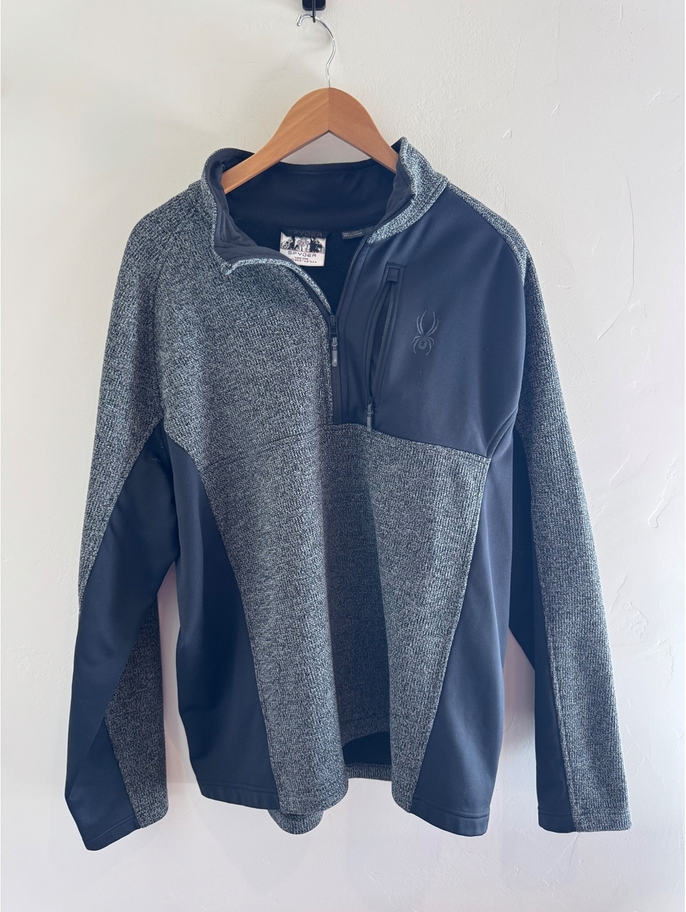 Spyder Men’s XXL Gray Black Quarter Zip Performance Pullover